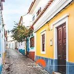#230 Only Families - Flat A Flor By Home Holidays