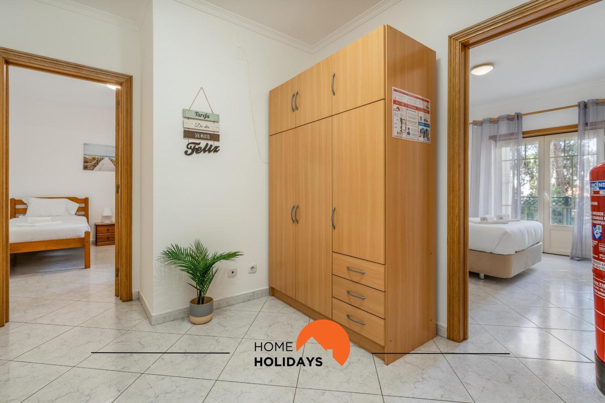 #230 Only Families - Flat A Flor By Home Holidays * Albufeira
